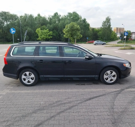 Volvo V70 cena 16900 przebieg: 325100, rok produkcji 2008 z Bydgoszcz małe 379